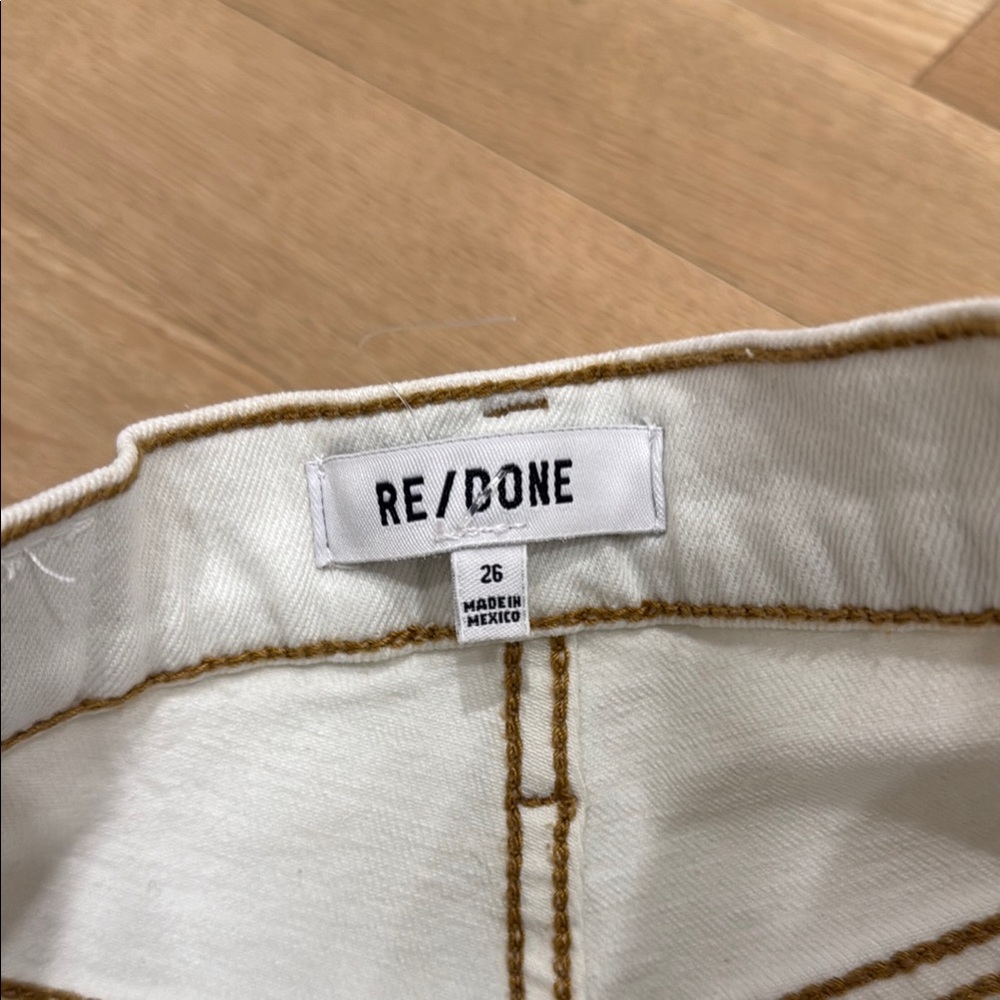 Re/Done 70s Stove Pipe White(blue tint) Straight Leg Jeans - Picture 2 of 6